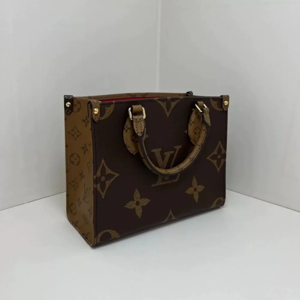 Louis Vuitton Women Pre-Loved Bag Brand New Condition